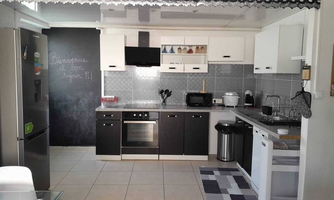 Saint-Louis Casa | Homerez - Villa a 10 km de la playa para 6 pers. con piscina en Saint louis