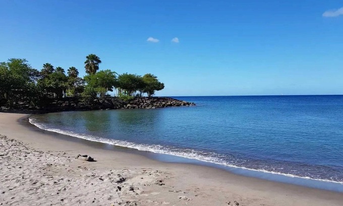 Anse Madame Casa | Homerez - Acogedora Casa en Schoelcher con Bella Vista