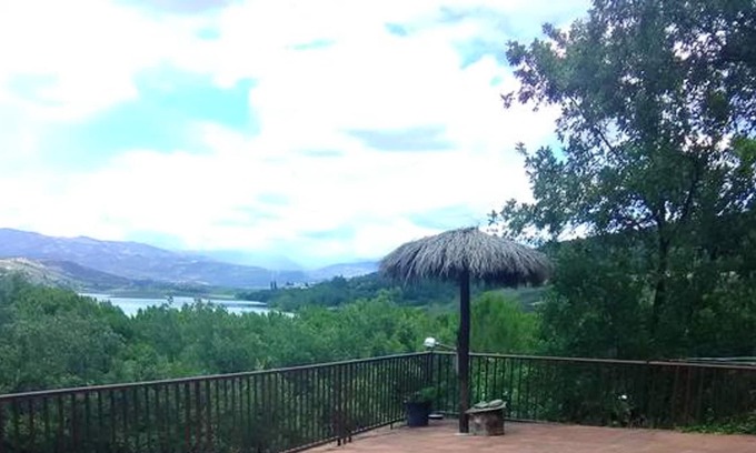 Llimiana Casa | Homerez - Nice house for 5 ppl. with garden and terrace at Llimiana