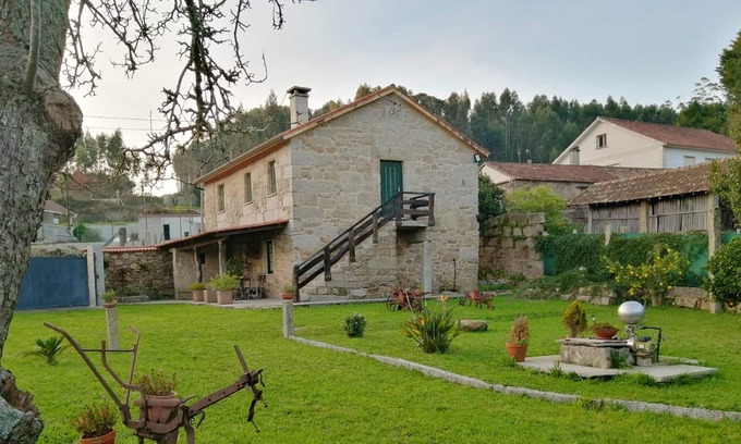 Meis Casa | Homerez - Spacious house 14 km away from the beach for 6 ppl. at A Sobreira