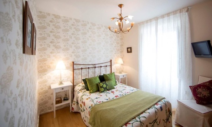 Rua de Francos Casa | Homerez - Espaciosa casa para 7 pers. con balcón en Teo