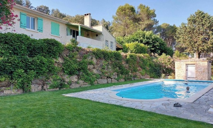 Saint-Nazaire Villa | Homerez - Villa en Saint-Nazaire