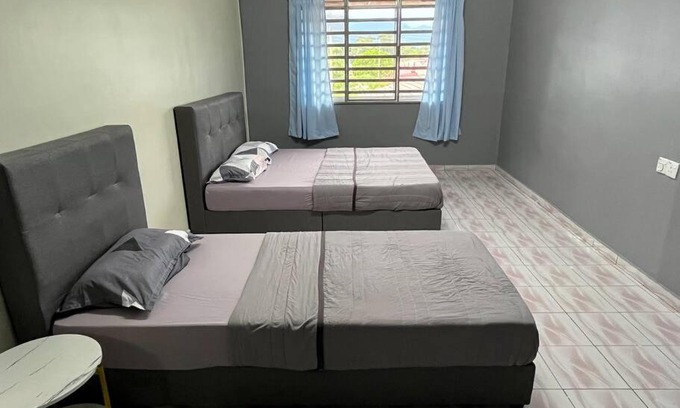 Kampong Pulau Kandis Casa | Homestay Malim Nawar