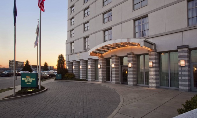 Wynnefield Heights Hotel | Homewood Suites by Hilton Philadelphia-City Avenue
