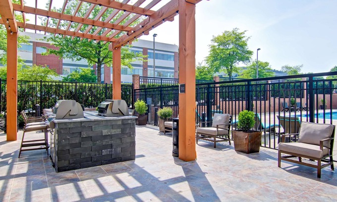Gaithersburg Hotel | Homewood Suites by Hilton Gaithersburg/ Washington, DC North