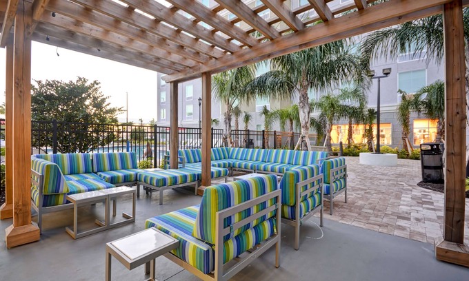 Florida Central Atlantic Coast Hotel | Homewood Suites by Hilton Orlando Theme Parks