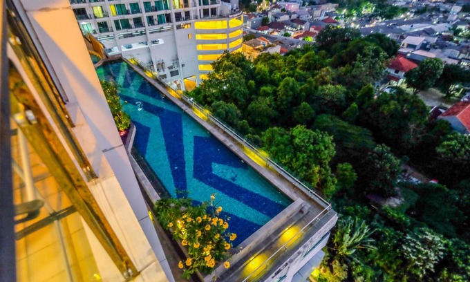 Mampang Prapatan Apartamento | Homey And Minimalist 2Br Apartment At Nine Residence