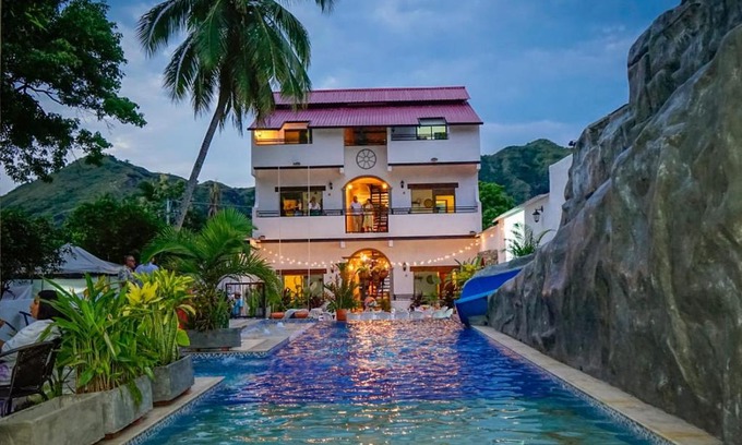 Honda Hotel | Honda Colonial Magdalena Resort