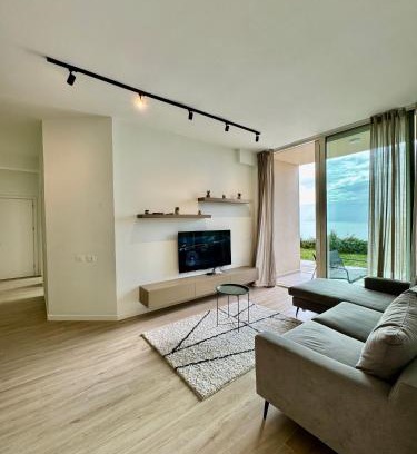 Jala Casa | Horizon 360, Green Coast, Palase