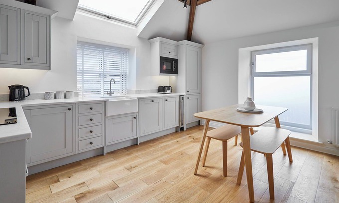 West Cliff Casa | Host Stay 3 The Mount