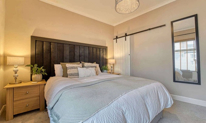Mountsorrel Casa | Host & Stay | Loughborough Road House