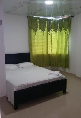 Florencia Casa | Hostal Apartamentos Delgado