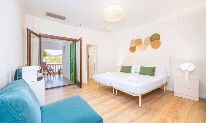 Canyamel Apartamento | Hostal Boutique Canyamel - 101 Habitación doble con vistas al mar, terraza privada, Wi-Fi y a/c