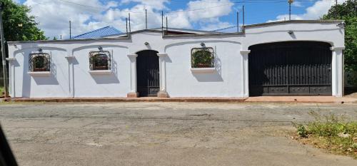 Leon Casa | Hostal Casa San Mateo