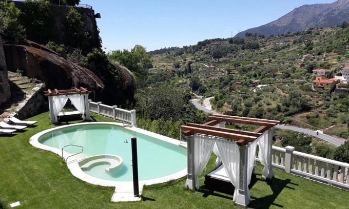 Pedro Bernardo Casa | Hostal El Cerro - Only Adults
