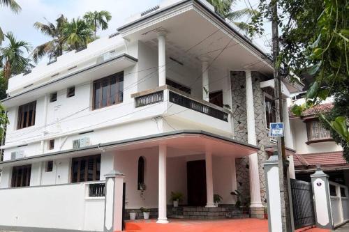 Edapalli Apartamento | Hosted by Resmi Jayalal