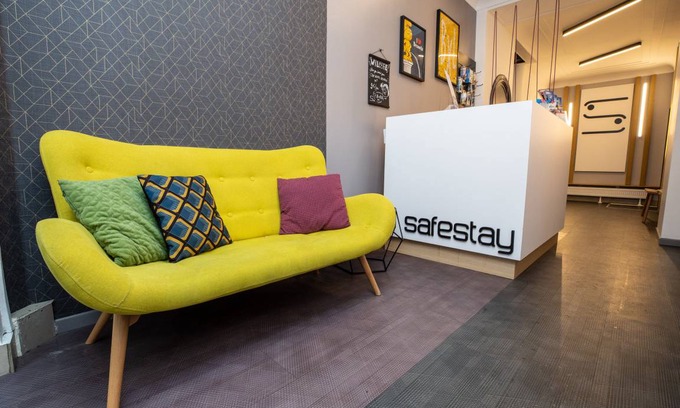 Ilot Sacre Hostal | Hostal ∙ 8 huéspedes