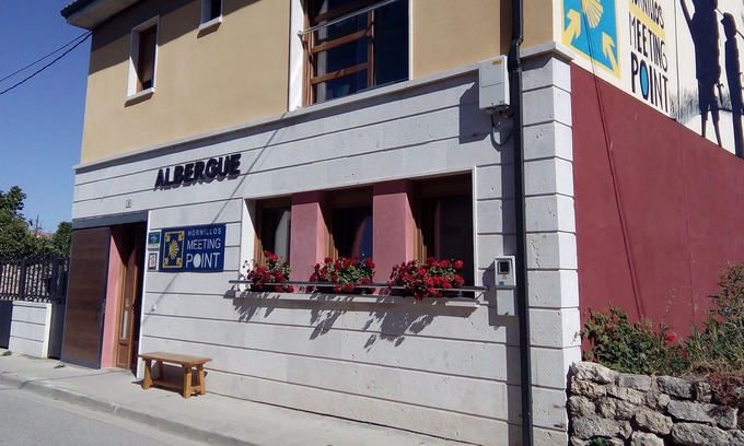 Hornillos del Camino Casa | Albergue para grupos