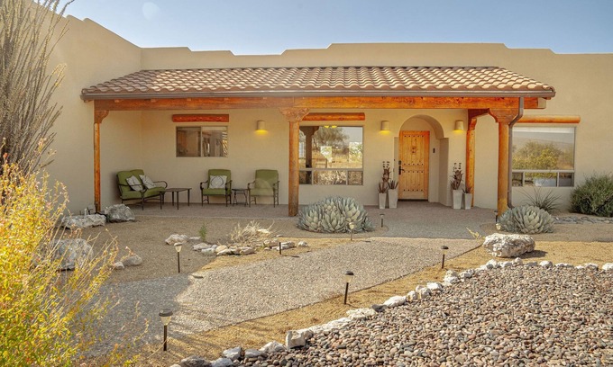 Cornville Casa | Hot Tub! 2 acre oasis near Sedona and Page Springs Wineries. Mountain View!