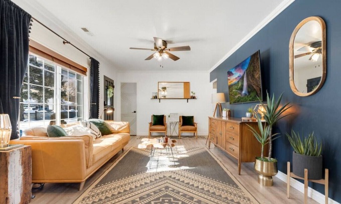 Coconino Estates Casa | *Hot tub*Downtown* The Bungalow