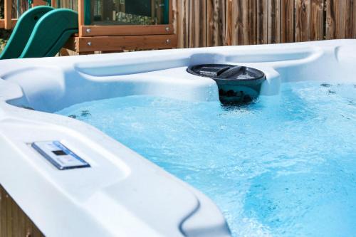 San Antonio Casa | Hot Tub Nr Sea World Yard Bbq Swing Set Game Room