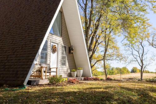 Lane Casa | Hot tub, Secluded & Quiet, Games & Huge Fire-Pit