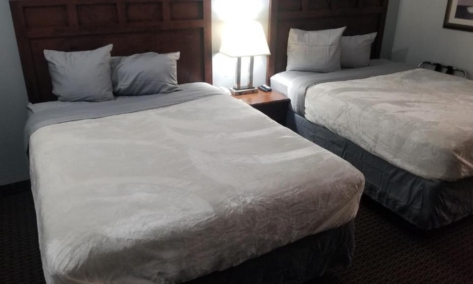 Stillwater Apartamento | Hotel 2 Queen Beds Hotel Room 135 Booking
