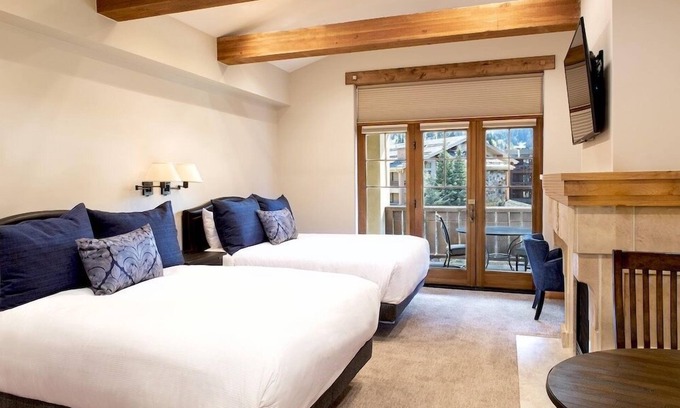 Deer Valley Hotel | Hotel 2 Queen Hotel Room by RedAwning