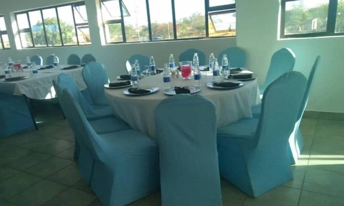 Serowe Casa | Hotel 23 Botswana # 1 3bdm