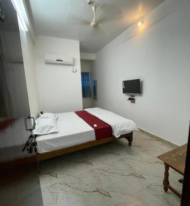 Bhopal Hotel | Hotel Aastha