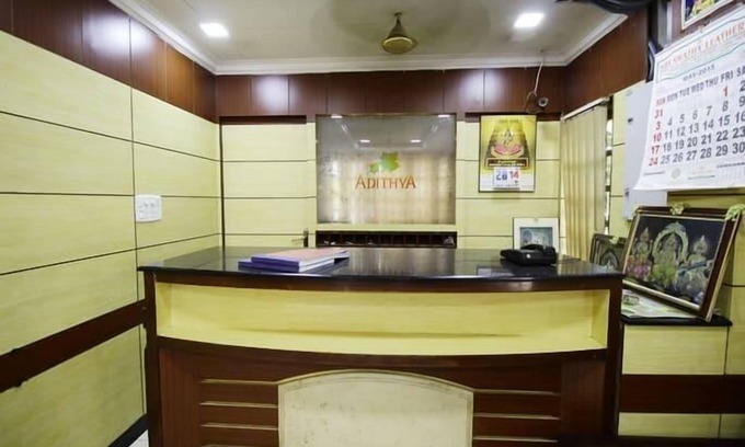 Periamet Hotel | Hotel Adithya