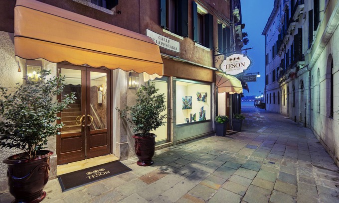 Castello Hotel | Hotel Al Nuovo Teson