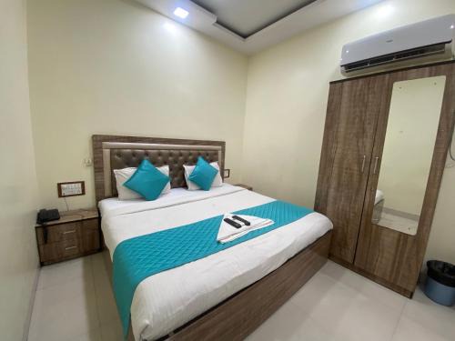 Prabhadevi Hotel | Hotel Apsara- Near J J Hospital Mumbai