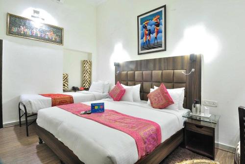 Agra Hotel | Hotel Best Family Rooms