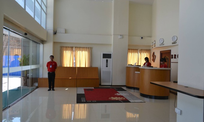Mayangone Hotel | Hotel Broadway Yangon