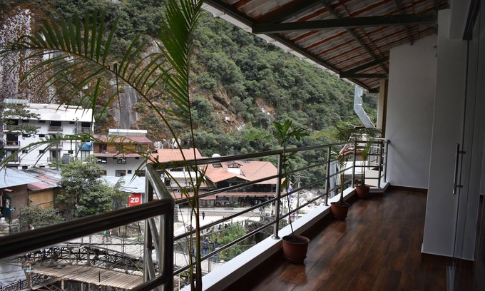 Aguas Calientes Hotel | Hotel Casa de Luz - Pequeña Casita