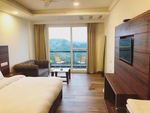 Chail Hotel | Hotel Chail Residency