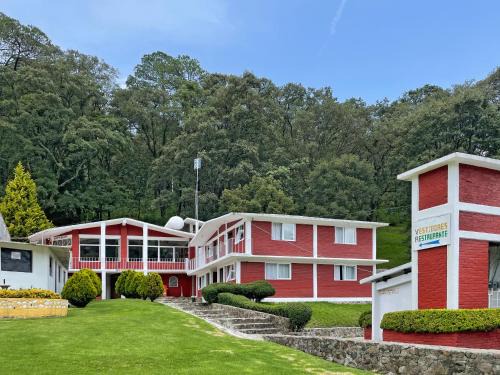 Villa del Carbón Hotel | Hotel Chinguirito