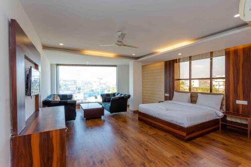 Dehradun Hotel | HOTEL DOON