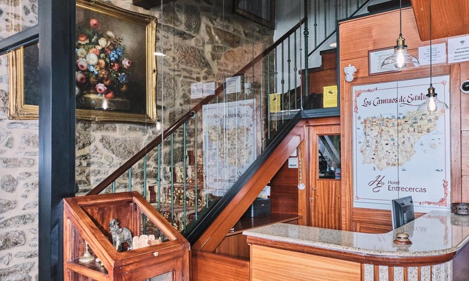 Centro de Santiago de Compostela Hotel | Hotel Entrecercas