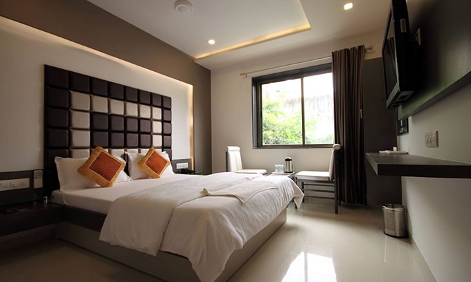 Paldi Hotel | Hotel Flair Inn