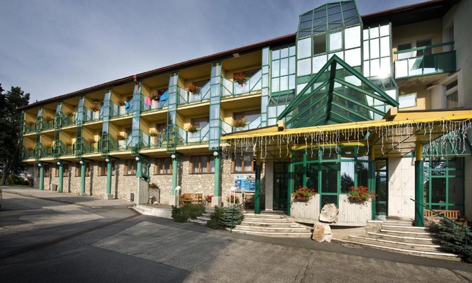 Stara Lesna Hotel | Hotel Forton