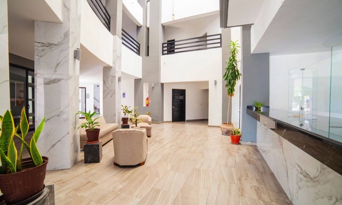 Sector R Hotel | Hotel Galería del Ángel