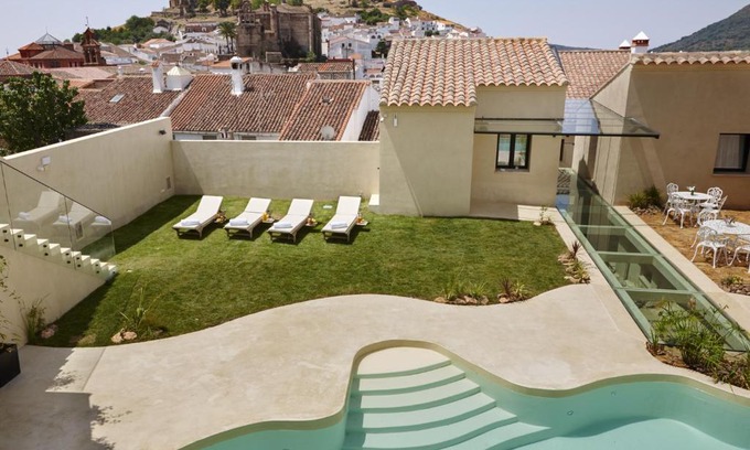 Aracena Hotel | Hotel Galería Essentia