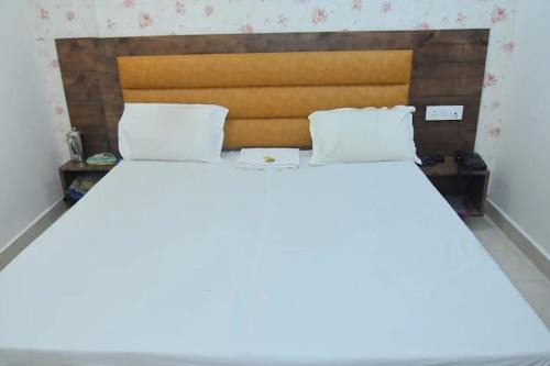 Kasganj Cama Y Desayuno | Hotel Ganga palace