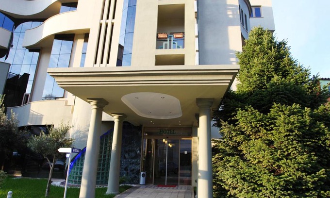 Vaqarr Hotel | Hotel Green