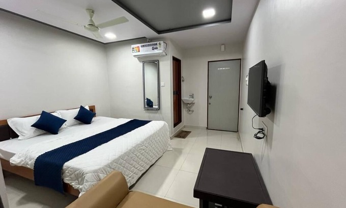 Sihor Hotel | Hotel Hare Krishna