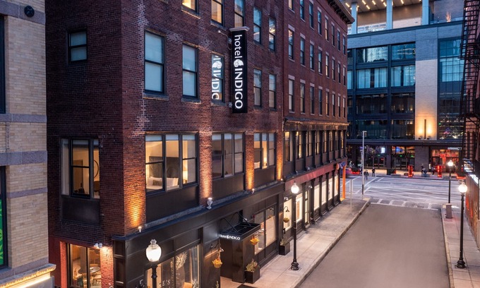 West End Hotel | Hotel Indigo Boston Garden by IHG
