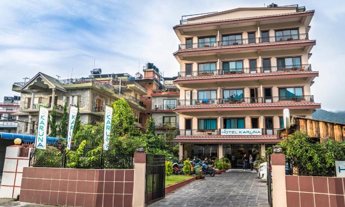 Pokhara Hotel | Hotel Karuna
