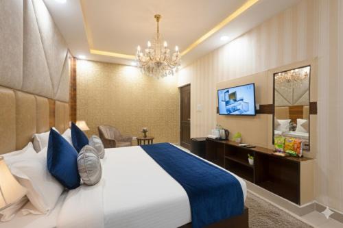 Mahipalpur Extension Hotel | Hotel Krone Plaza Near IGI Airport